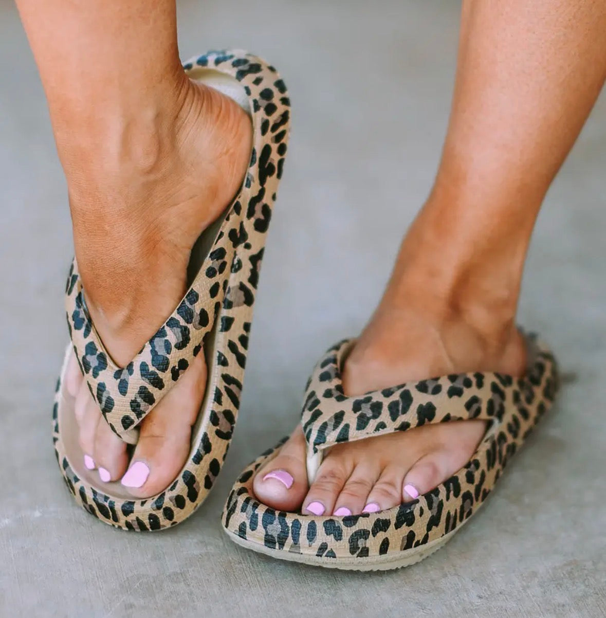 Leopard Print Thick Sole Flip Flops