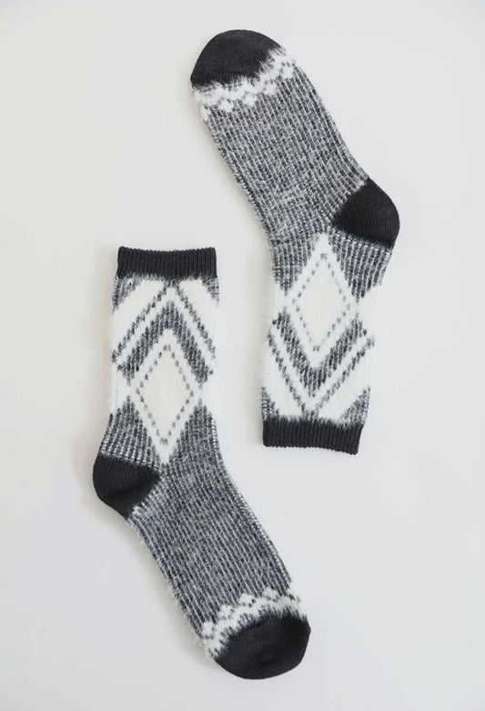 Black Diamond Pattern Socks