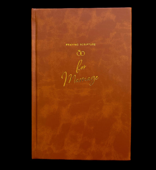 The Daily Grace Co. - Praying Scripture for Marriage Journal