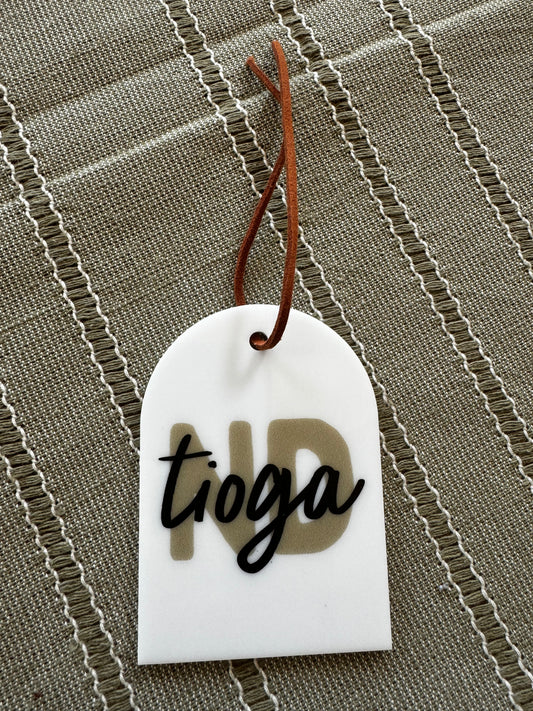 Tioga ND Christmas Ornament